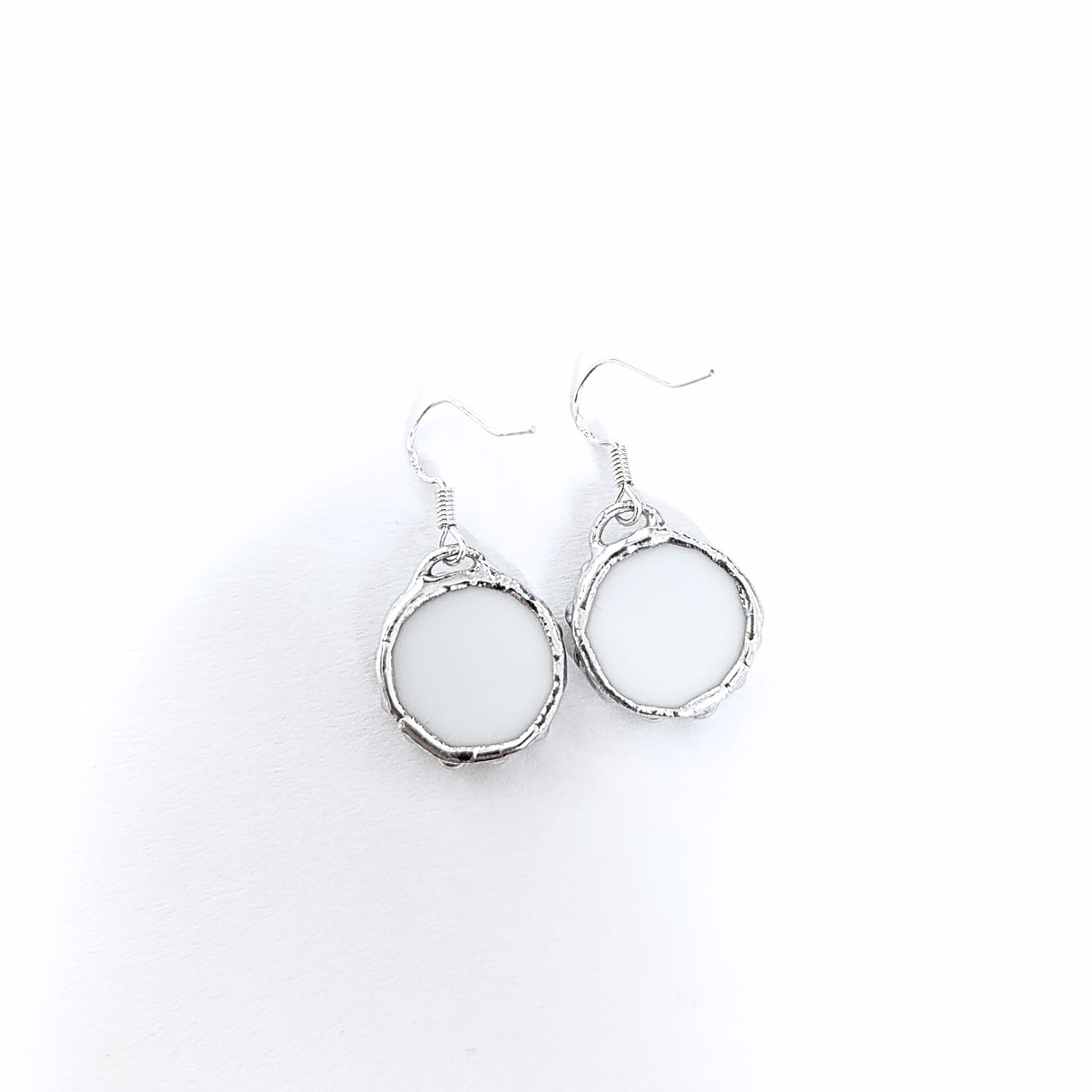 Porcelánové náušnice s poupaty růží